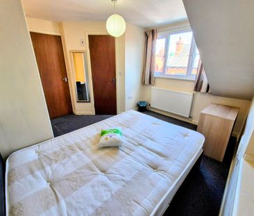 Harold Mount, Leeds - Photo 6