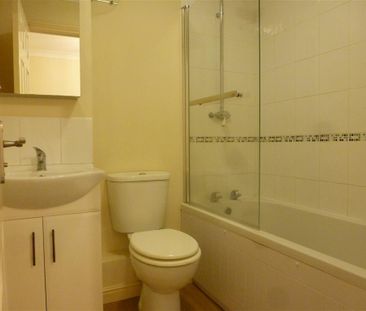 Lisbon Road - Photo 4