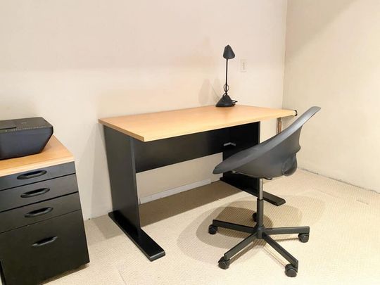 Edmonton Furnished Condo Rental in Lansdowne - Stunning 2 Level Condo in Aspen Gardens - Photo 1