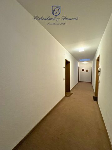 Gepflegte 2-ZKB-Wohnung mit Balkon & Außenstellplatz - Photo 3