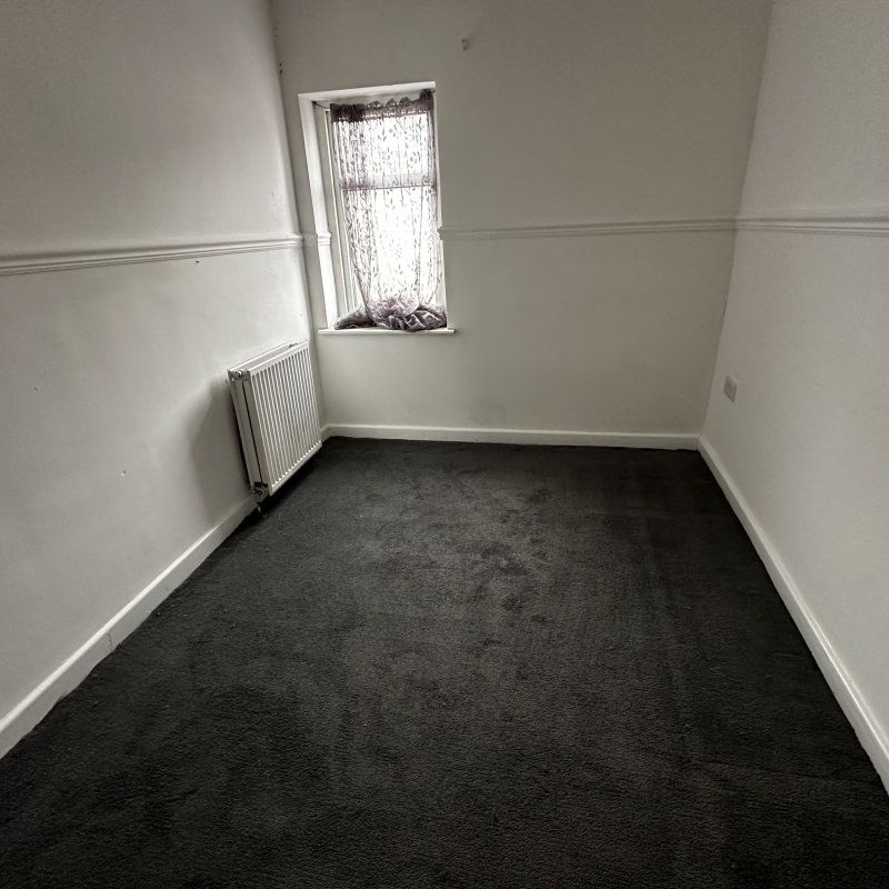 Dukes Crescent - Photo 1