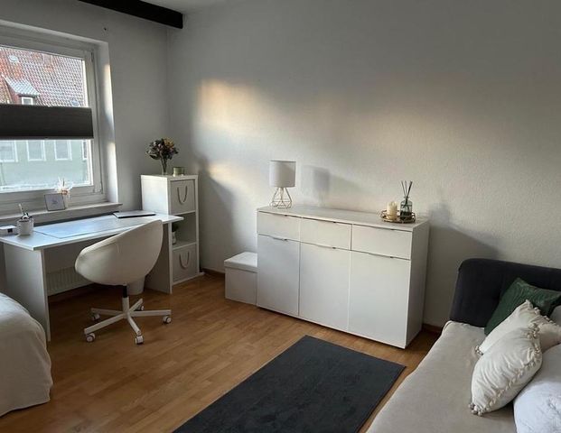 Nachmieterin gesucht für Zimmer in Mädchen-WG in Osnabrück - Photo 1