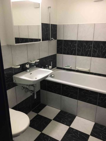 2.5 Zimmer, 65 m², EG - Photo 2