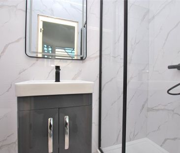 1 bedroom house of multiple occupation to rent - Photo 4