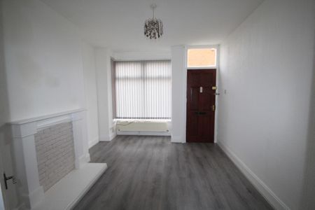2 bedroom terraced house to rent - Photo 2