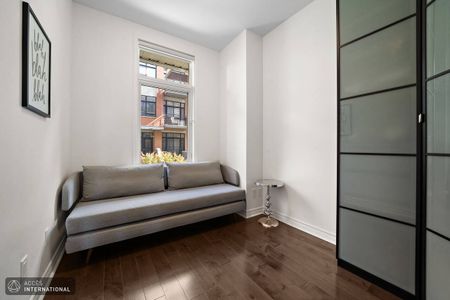 Stylish furnished apartment in Lachine | Acces International - Photo 4