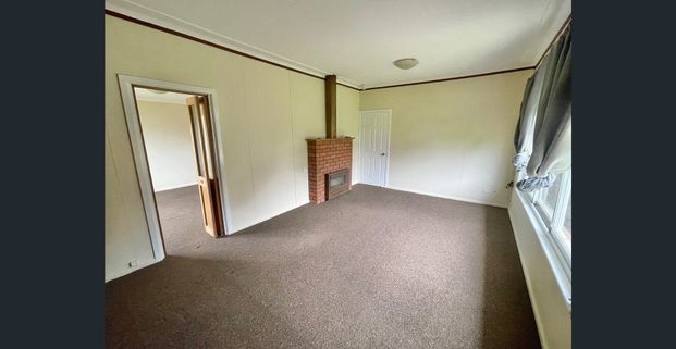 Family Home In Convenient Location - Photo 1