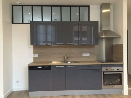 Location Appartement 3 pièces 55m² CLERMONT FERRAND 63000 - Photo 3