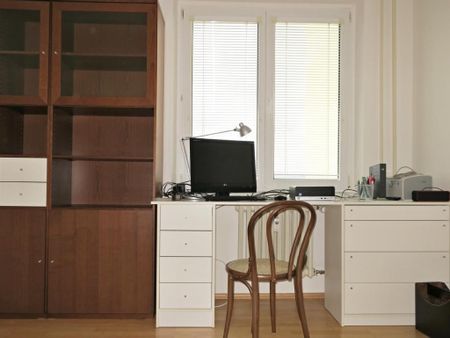 Pronájem bytu 3+1 70 m2 - Fotografie 2