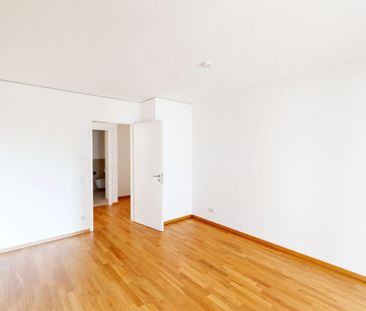 Praktisches City-Apartment: 2-Zimmer mit großzügiger Loggia - Photo 1