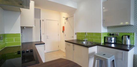 Apartment 3 (Afal Gwyrdd), 121 High Street - Photo 2