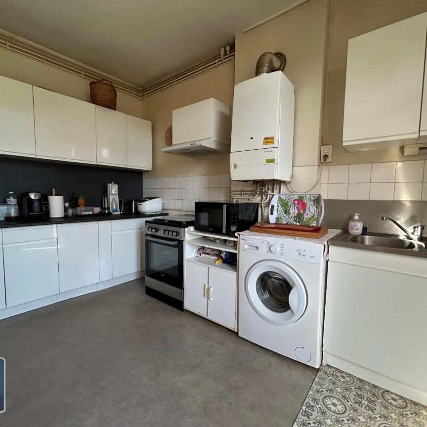 Appartement à louer 3 pièces 67.4m² - Photo 1