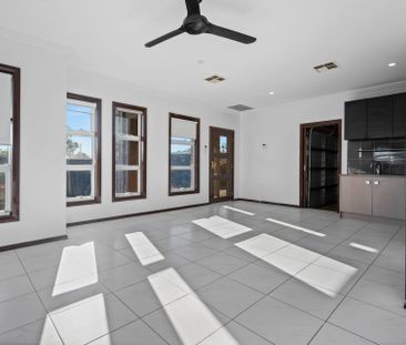 10 Laimbeer Place, Penrith - Photo 3