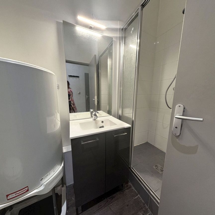 Appartement à louer 2 pièces • 15,61 m2 Lyon 9 - Photo 1