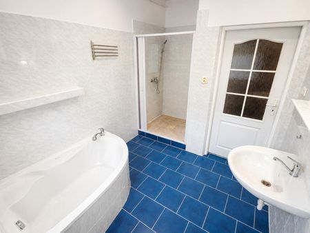 Pronájem bytu 3+kk 85 m², Ve Strži, Ústí nad Labem Ústí nad Labem-centrum - Photo 5