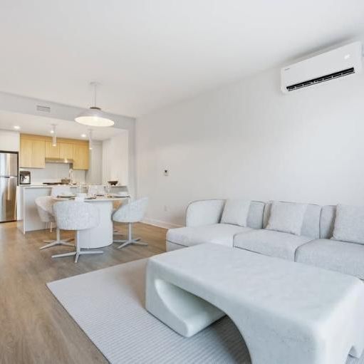 2 CH - 2 SDB - Delson - $2,205 /mo - Photo 1