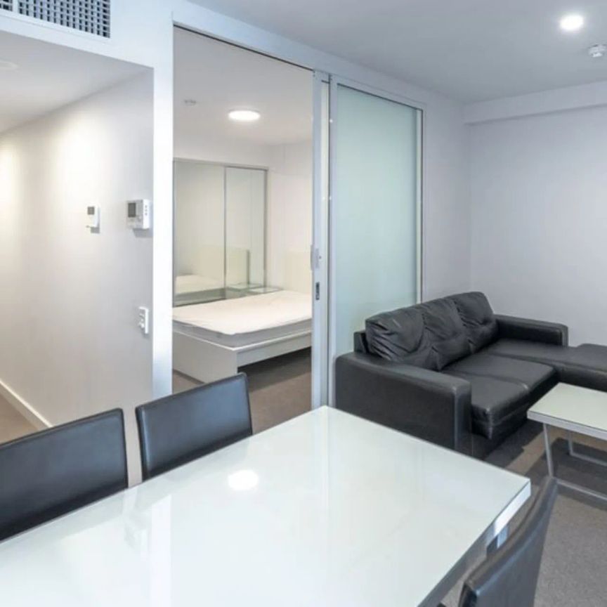 MODERN 2 BEDROOMS APARTMENT IN EXCEPTIONAL LIFESTYLE - Photo 1