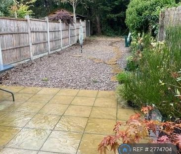 2 bedroom end of terrace house to rent - Photo 1