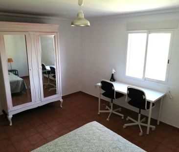 Calle Lanzarote, Valencia, Valencian Community 46011 - Photo 5