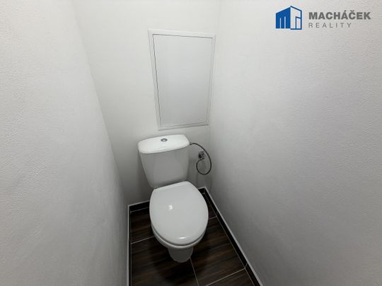 Pronájem bytu 1+1 35 m² - Photo 1
