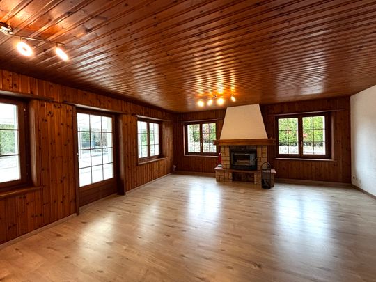 Charmante 5.5-Zimmerwohnung in St. Ursen - Photo 1