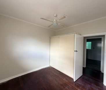 To register & apply for this property, please use this link: https:... - Photo 5