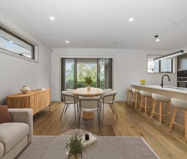 Stylish Townhouse Offering Effortless Modern Living - Photo 3