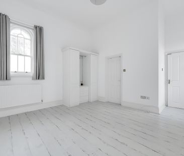 Royal Drive, Barnet, London, N11 - Photo 5