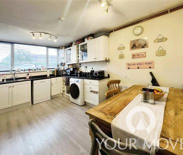 3 bedroom terraced house to rent - Photo 4