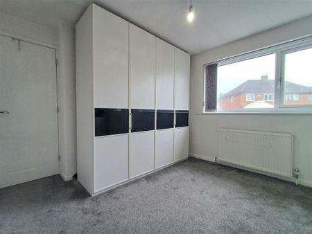 3 bedroom semi-detached house to rent - Photo 4