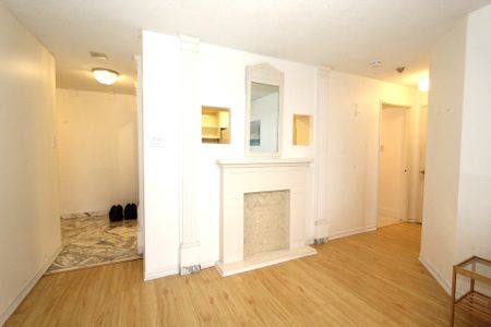 For Lease - 4205 Shipp Drive Unit# 406, Mississauga, Ontario - Photo 2