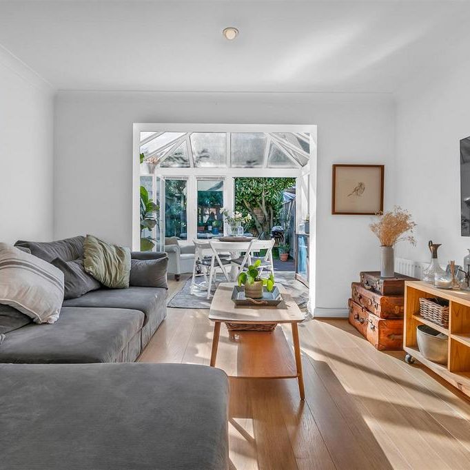 2 bedroom house to rent - Photo 1