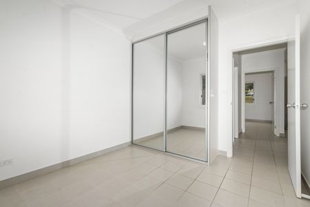 Modern 2 Bedroom Granny Flat - Photo 3