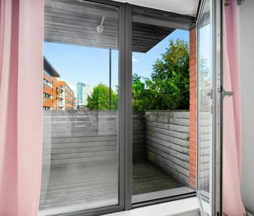 Flat to rent on - Photo 3