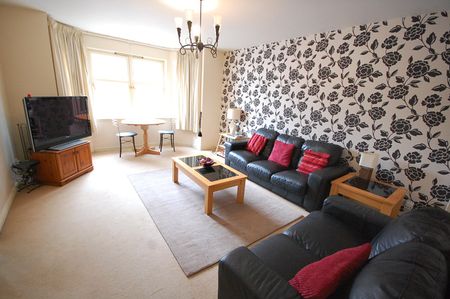 2 bedroom apartment to rent - Photo 3