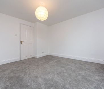 Madeira Road, London, SW16 - Photo 5