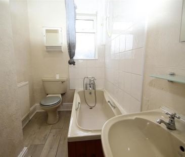 2 bedroom detached house to rent - Photo 5