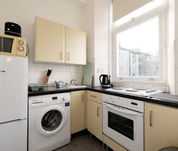 1 bedroom flat to rent - Photo 6