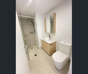 Brand-New Premiem Two-Bedroom Apartment - Photo 5