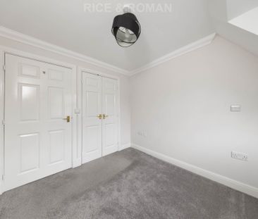 1 Bedroom Apartment - Photo 3