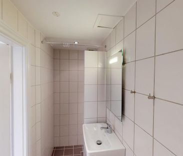 Moderniseret delevenlig 3 værelses lejlighed - Foto 3