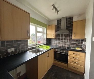 Hyde Close, Great Sutton - Photo 2