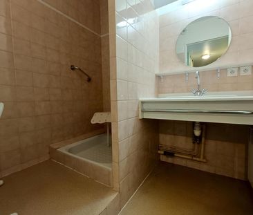 Location Appartement 2 pièces 47m² REZE 44400 - Photo 5