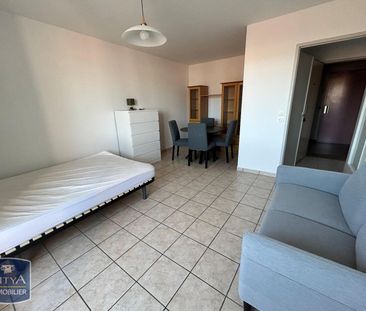 Location Appartement 1 pièce 38m² ST ETIENNE 42000 - Photo 2