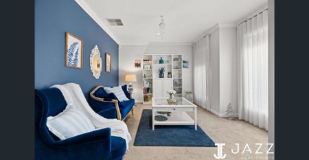 Stunning 4-Bedroom Family Home in Tarneit - For Lease - Photo 2