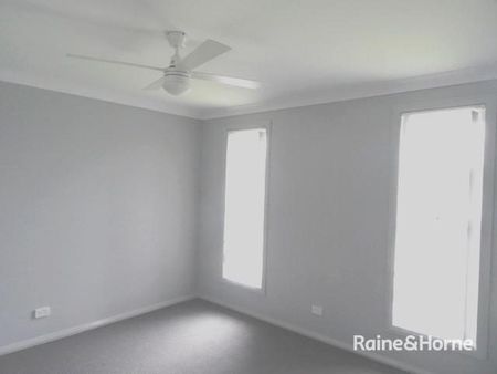 Modern & Low Maintenance 3 Bedroom Duplex - Photo 4