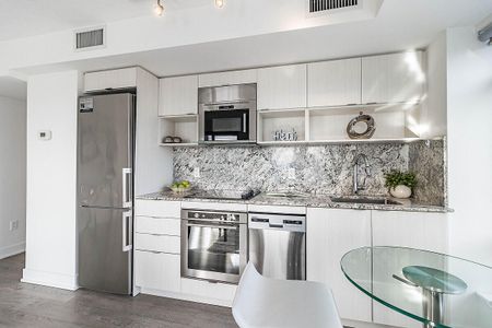 For Lease - 7 Mabelle Avenue Unit# 508, Toronto, Ontario - Photo 3