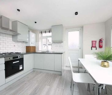 Horn Lane, London, W3 - Photo 6