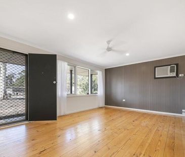 UPDATED, STYLISH LIVING - Photo 1