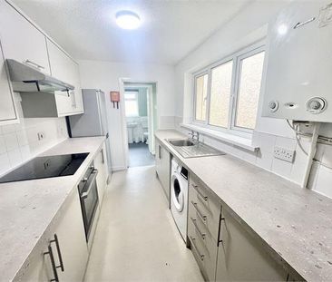 3 bedroom house share to rent - Photo 4